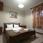 Anestis 公寓式酒店