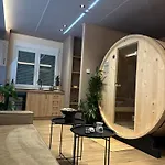 Anestis 公寓式酒店 Lidia