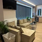 公寓式酒店 Anestis Lidia