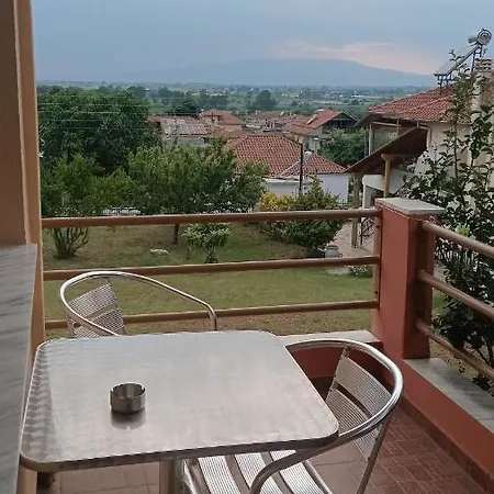 Anestis Aparthotel 3*