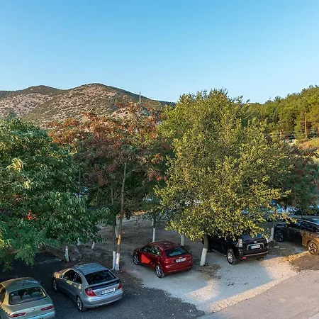 Aparthotel Anestis