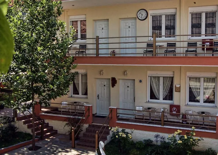 Aparthotel Anestis