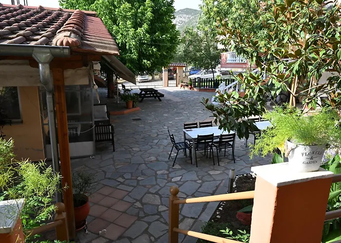 Anestis Aparthotel 3*