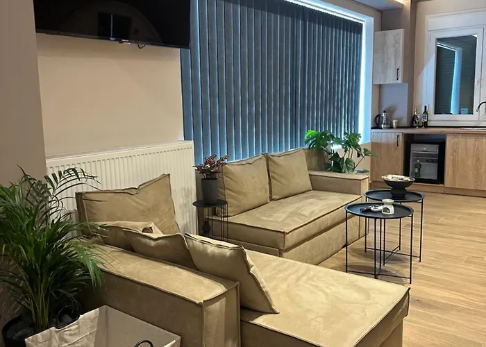 Aparthotel Anestis Lidia