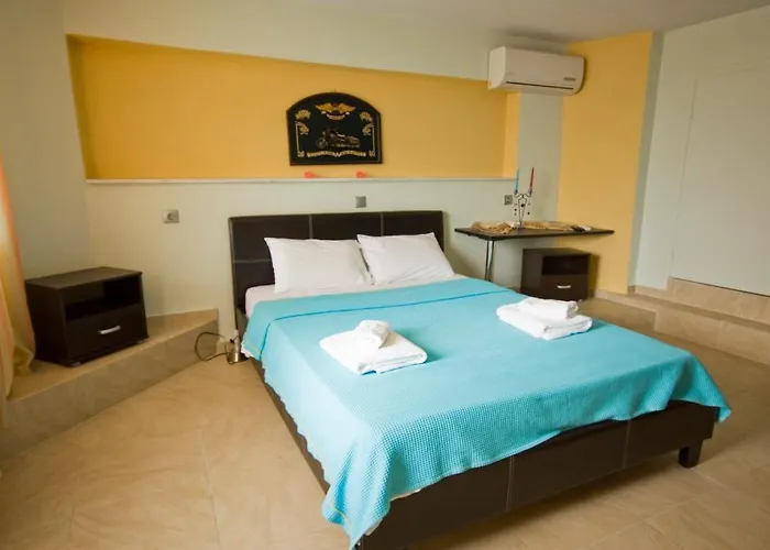 Apart Otel Anestis 3*