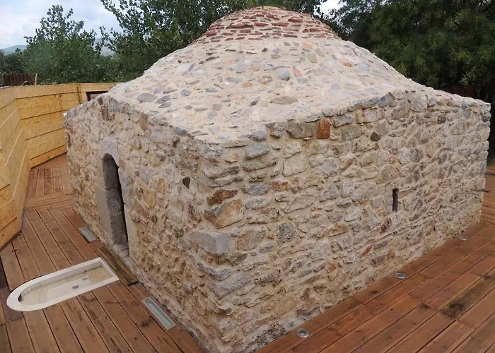 Anestis Apart Otel 3*